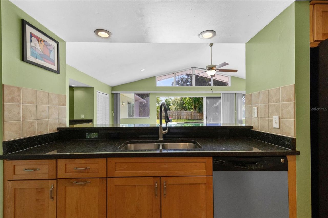 7775 132nd Way, Seminole, FL 33776 Photo