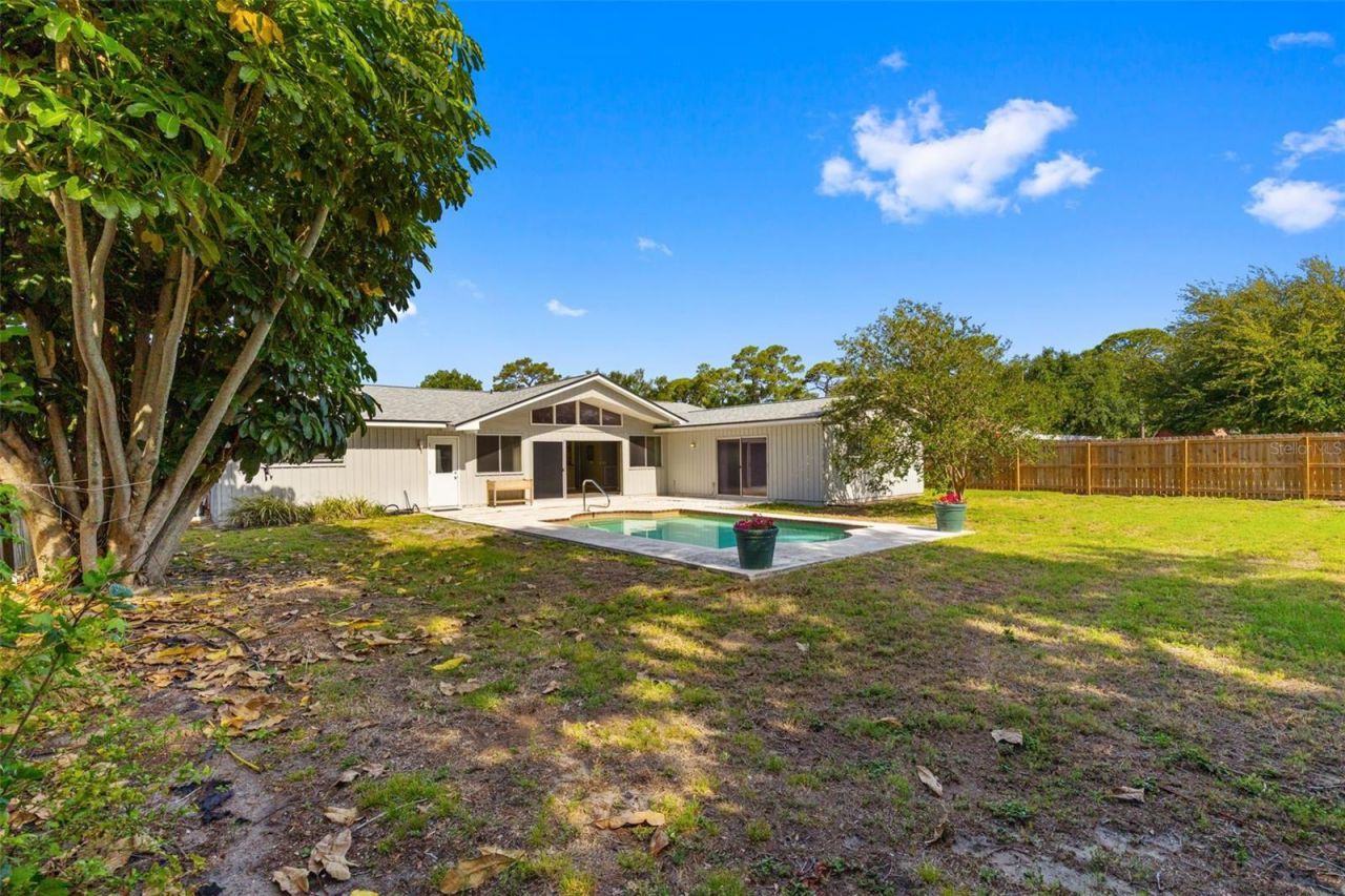 7775 132nd Way, Seminole, FL 33776 Photo