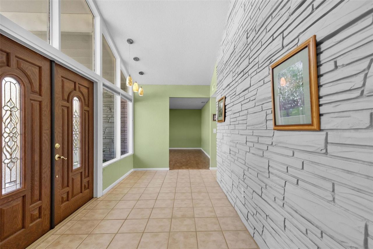 7775 132nd Way, Seminole, FL 33776 Photo