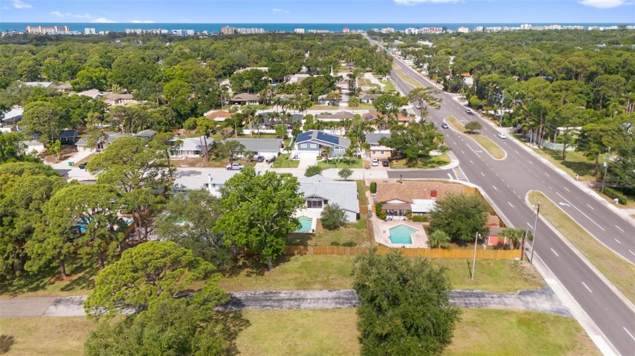 7775 132nd Way, Seminole, FL 33776 Photo