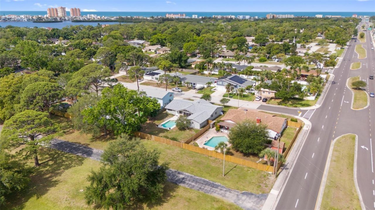 7775 132nd Way, Seminole, FL 33776 Photo