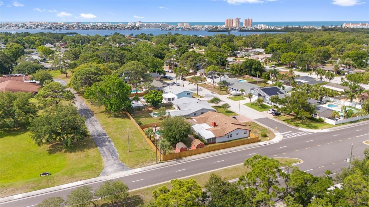 7775 132nd Way, Seminole, FL 33776 Photo