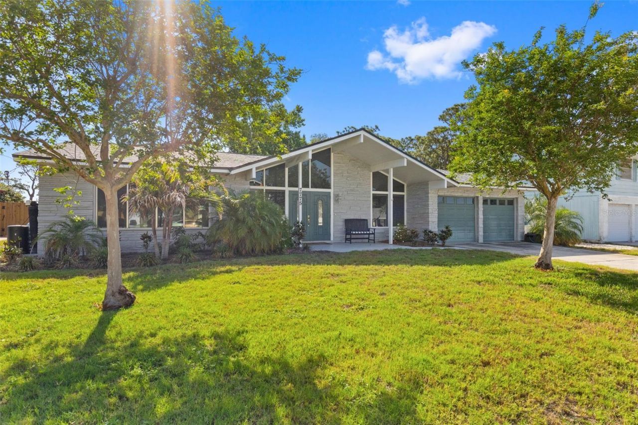 7775 132nd Way, Seminole, FL 33776 Photo