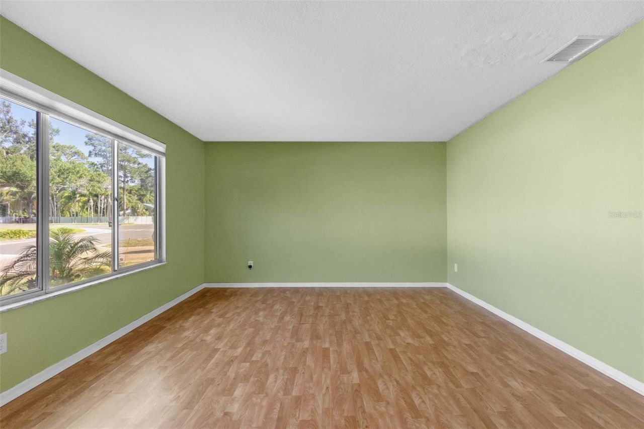 7775 132nd Way, Seminole, FL 33776 Photo