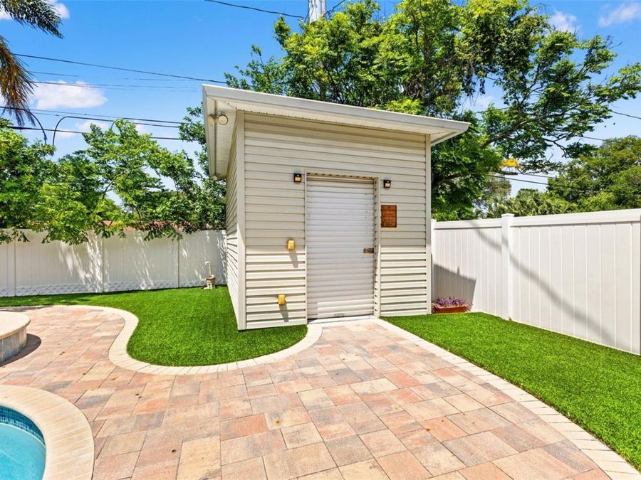 Property Image 43