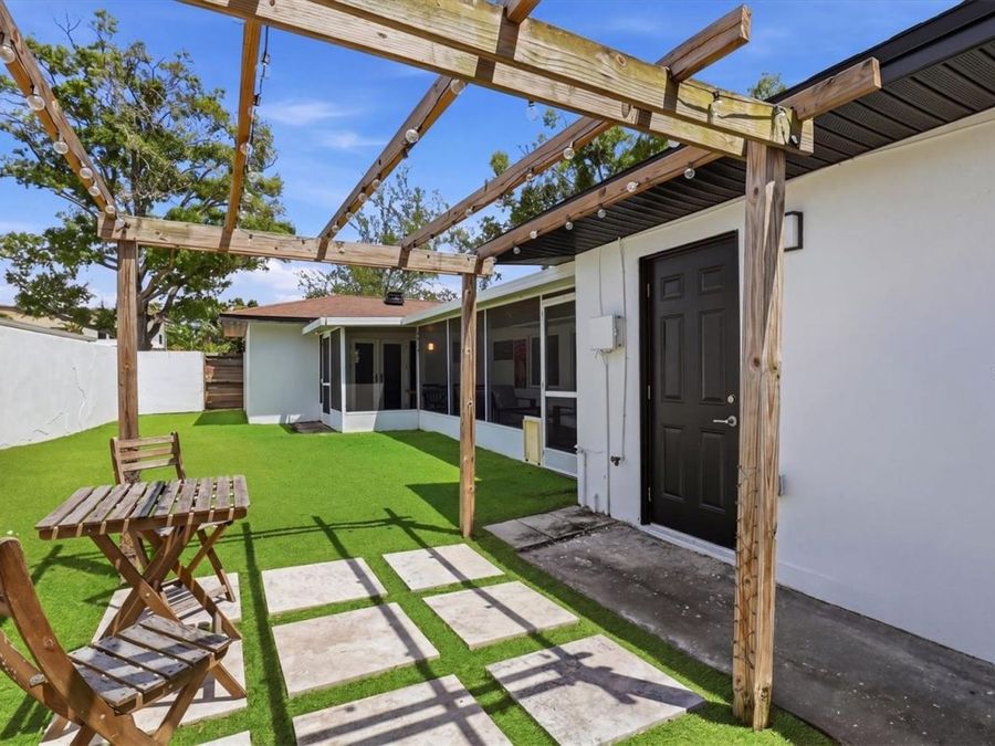 Property Image 44