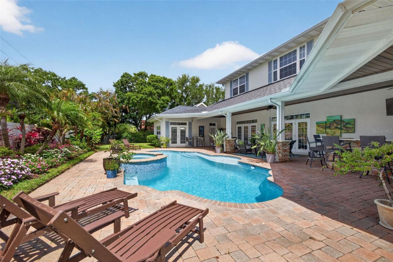 445 Park Avenue, Belleair, FL 33756 Photo