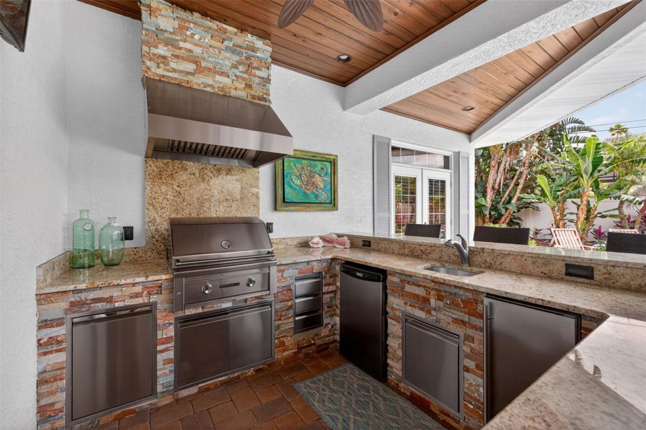 445 Park Avenue, Belleair, FL 33756 Photo