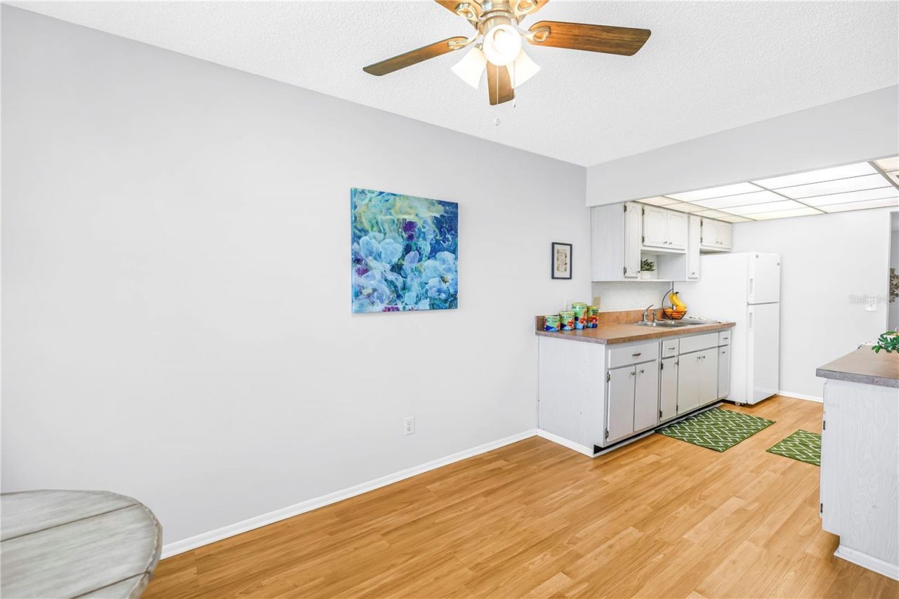 4720 Locust Street Ne, Unit 318, Saint Petersburg, FL 33703 Photo