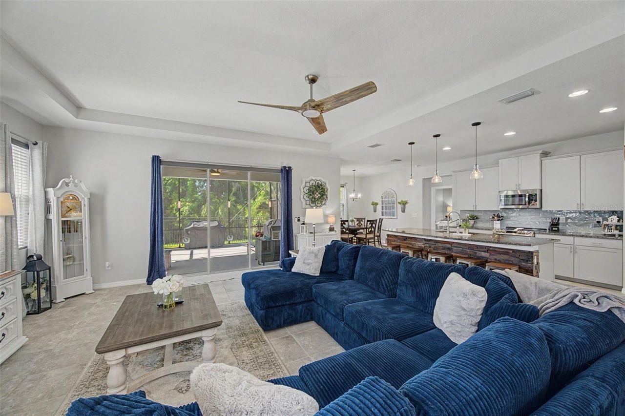 5817 Hevena Court, Palmetto, FL 34221 Photo