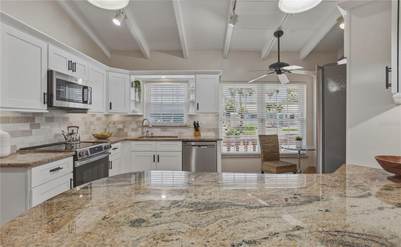 324 173rd Avenue E, North Redington Beach, FL 33708 Photo