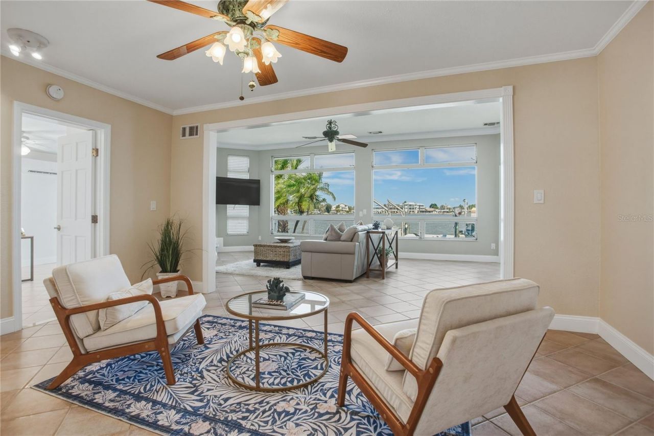 324 173rd Avenue E, North Redington Beach, FL 33708 Photo