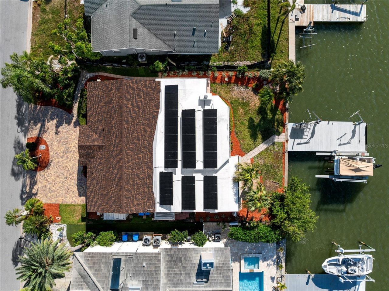 324 173rd Avenue E, North Redington Beach, FL 33708 Photo
