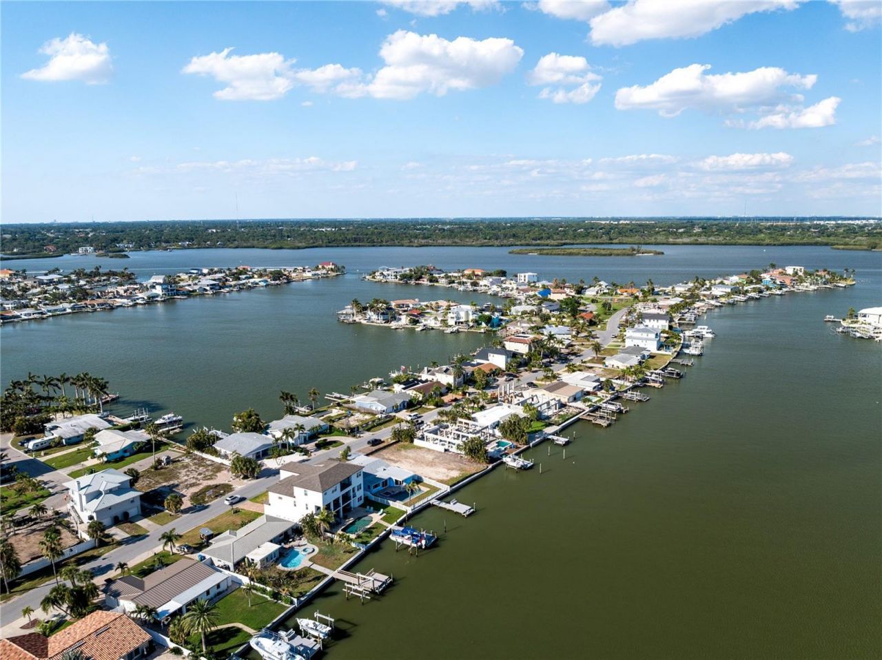 324 173rd Avenue E, North Redington Beach, FL 33708 Photo