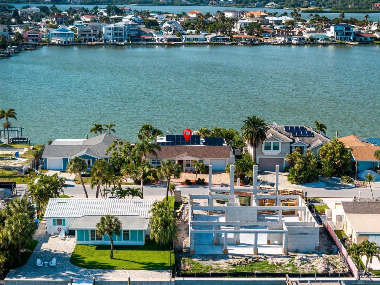 324 173rd Avenue E, North Redington Beach, FL 33708 Photo