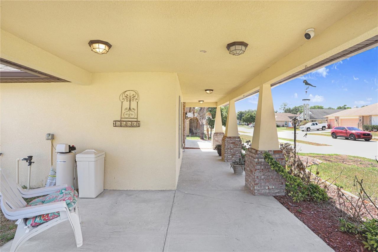 1209 Spotted Lilac Lane, Plant City, FL 33563 Photo