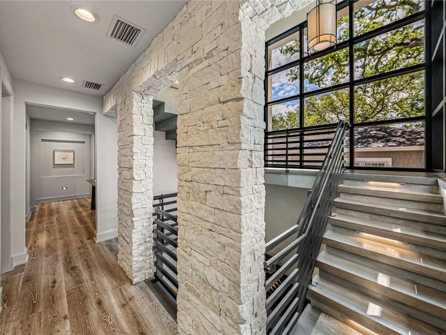 Property Image 73