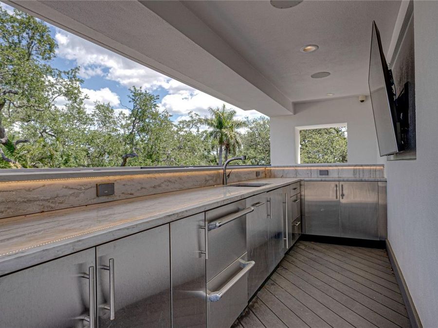 Property Image 85