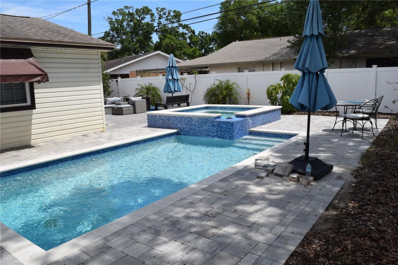 2690 64th Place N, Saint Petersburg, FL 33702 Photo