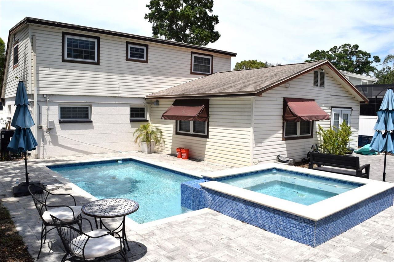 2690 64th Place N, Saint Petersburg, FL 33702 Photo