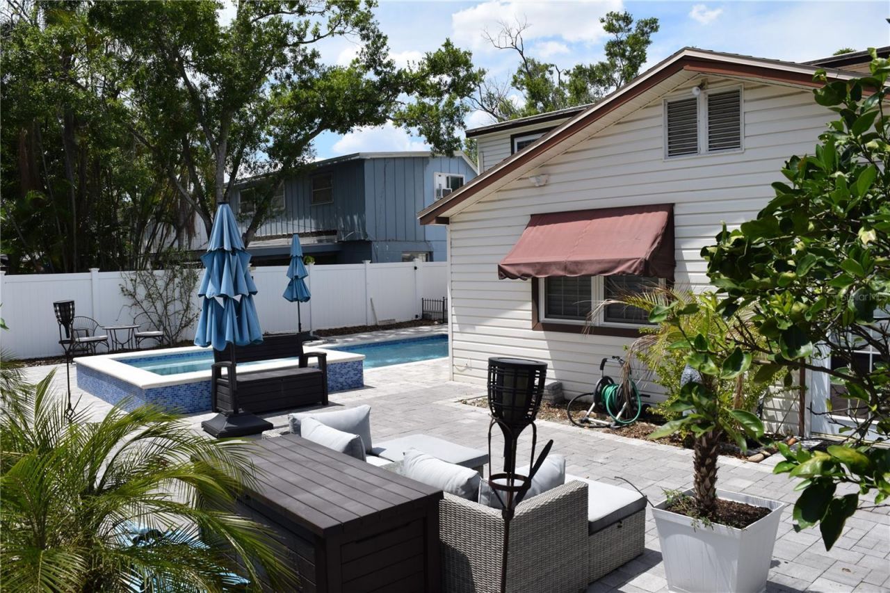2690 64th Place N, Saint Petersburg, FL 33702 Photo