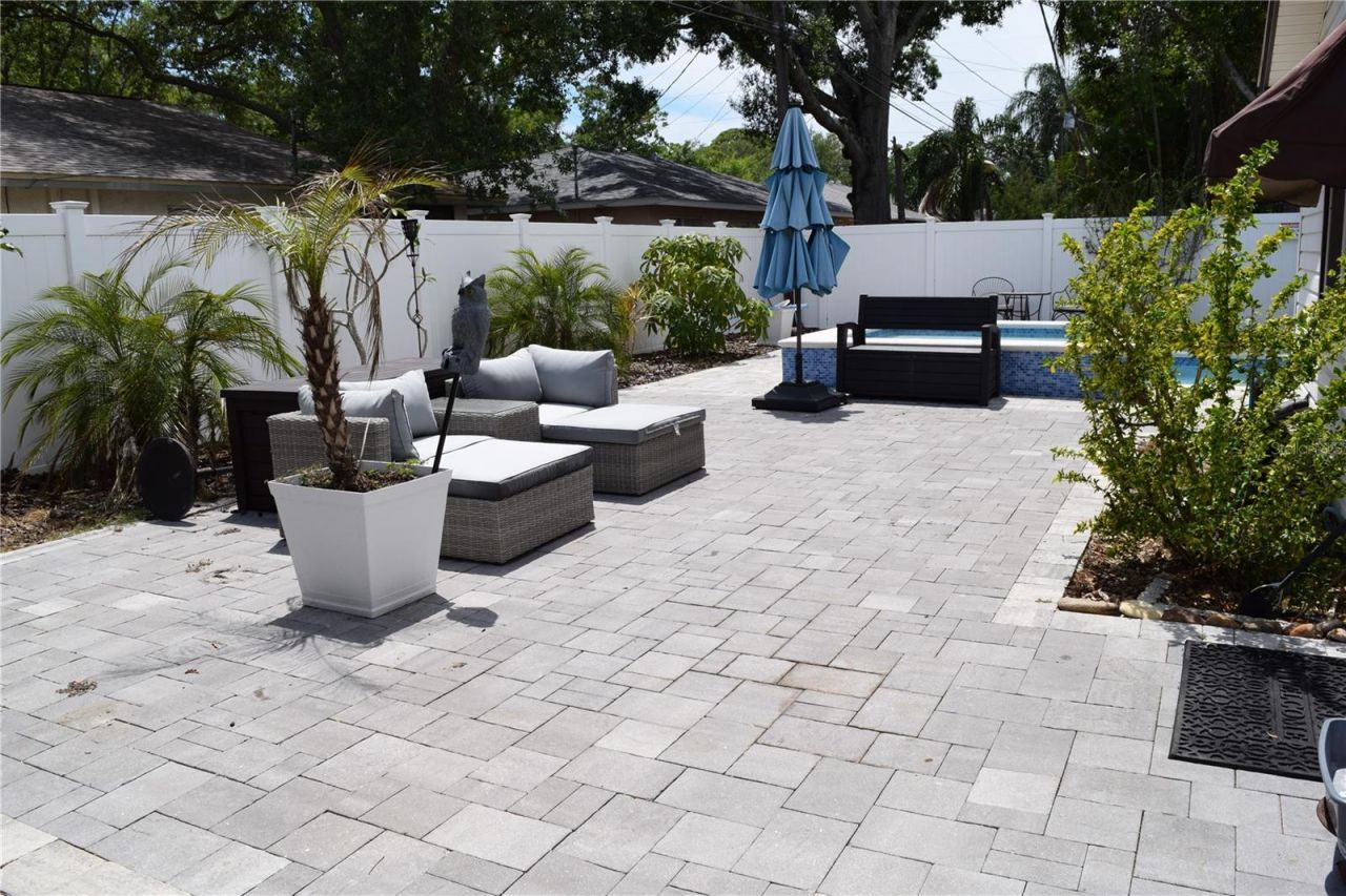 2690 64th Place N, Saint Petersburg, FL 33702 Photo