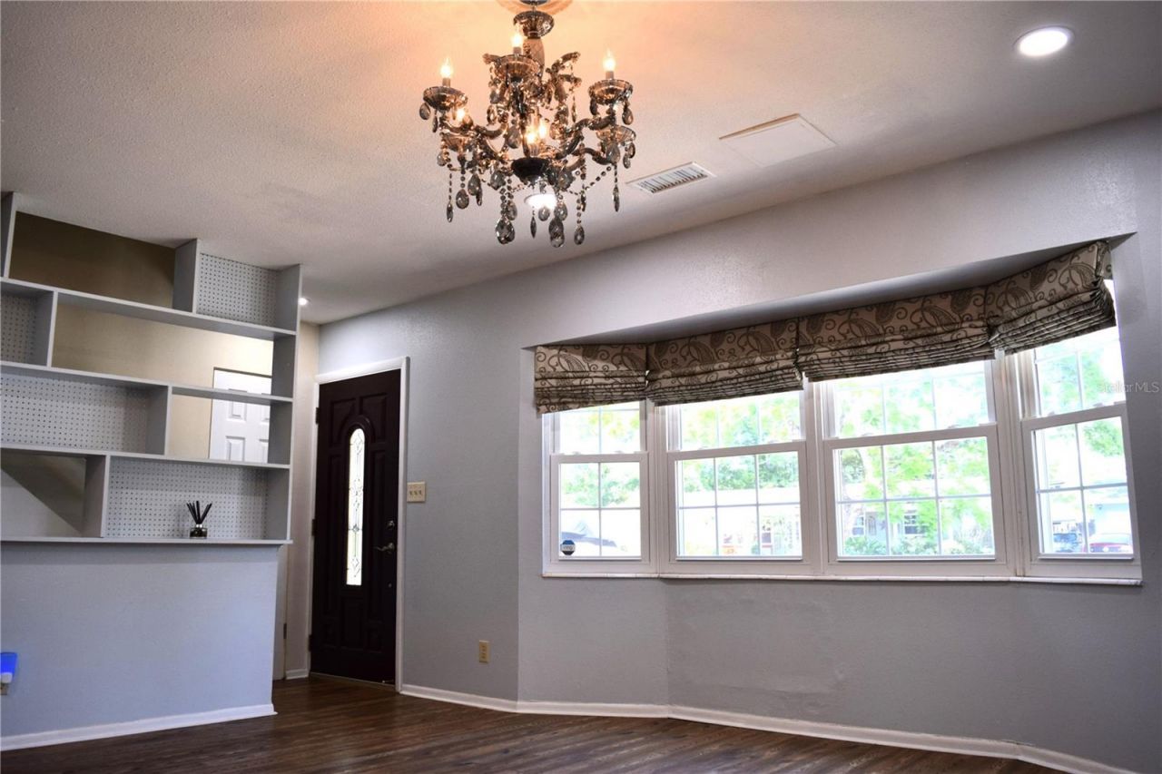 2690 64th Place N, Saint Petersburg, FL 33702 Photo