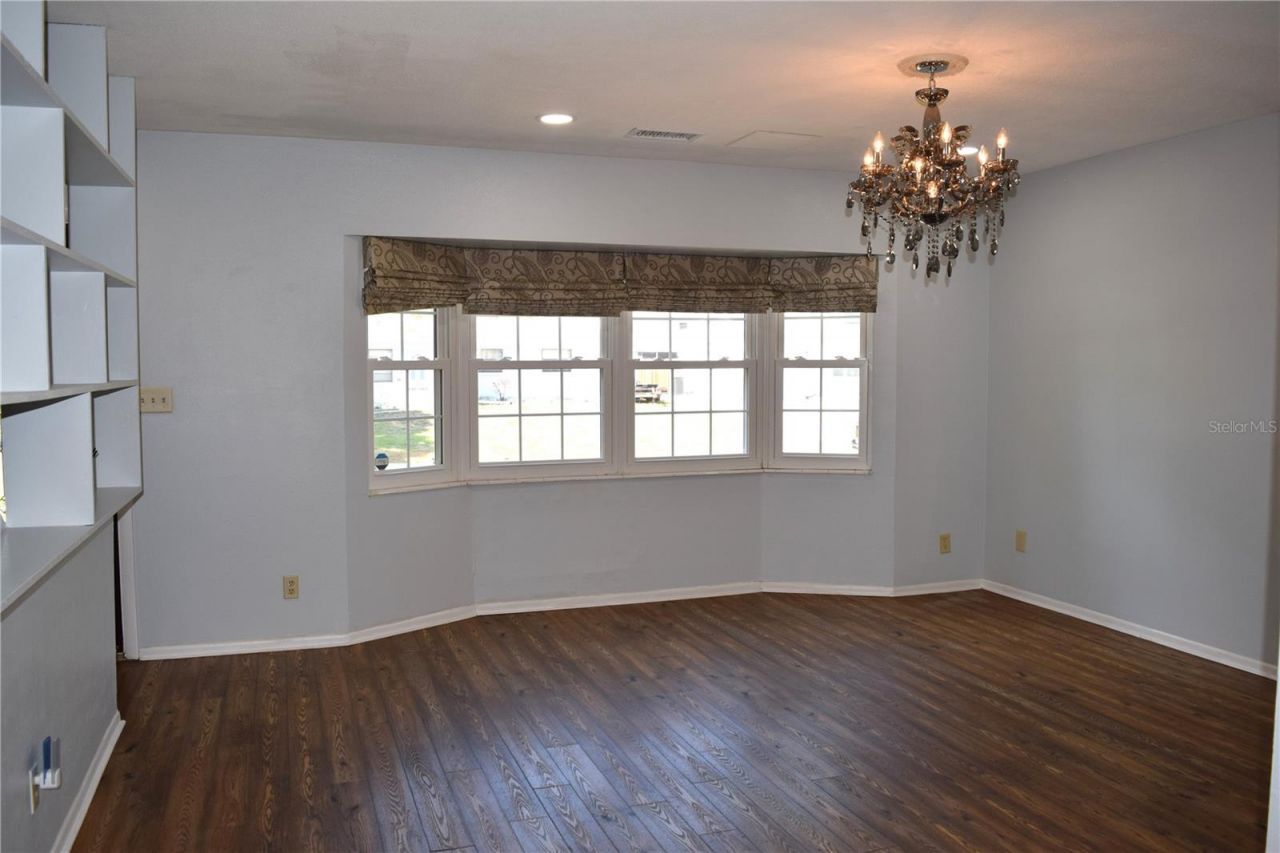 2690 64th Place N, Saint Petersburg, FL 33702 Photo
