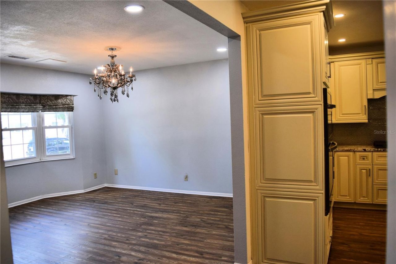 2690 64th Place N, Saint Petersburg, FL 33702 Photo