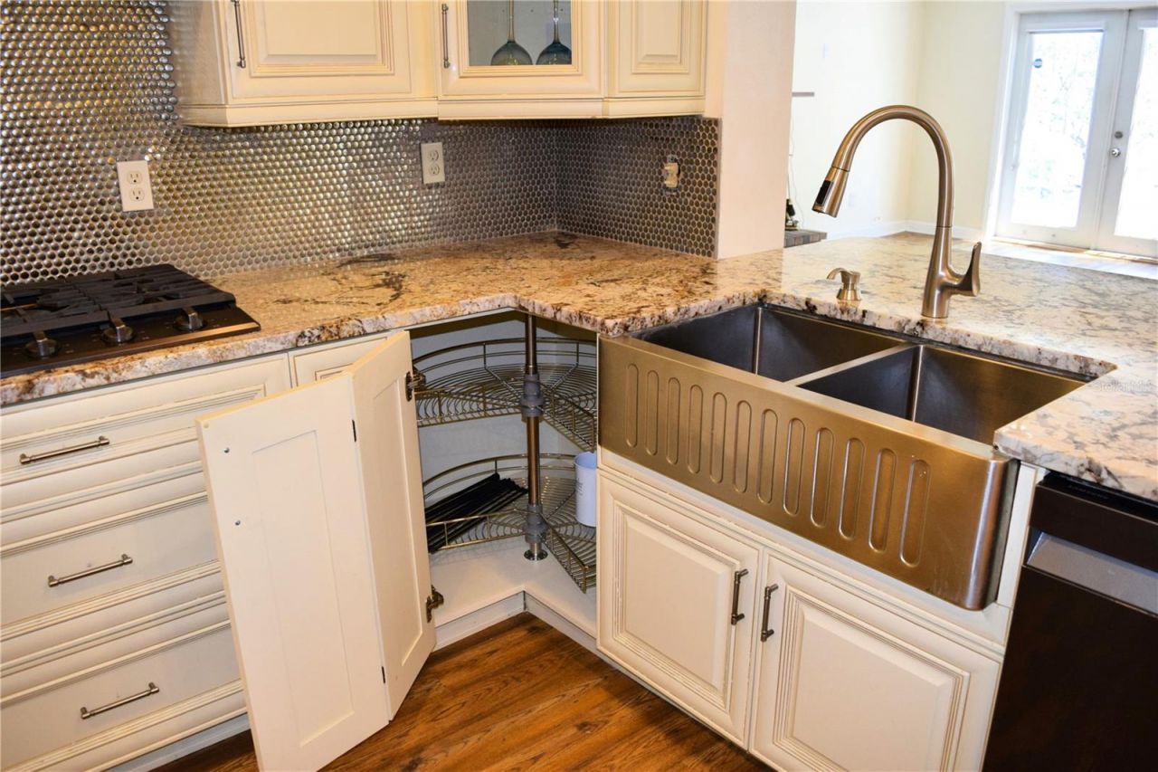 2690 64th Place N, Saint Petersburg, FL 33702 Photo
