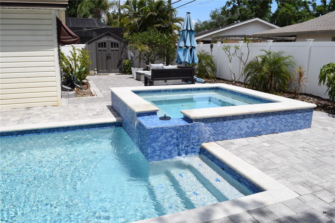 2690 64th Place N, Saint Petersburg, FL 33702 Photo