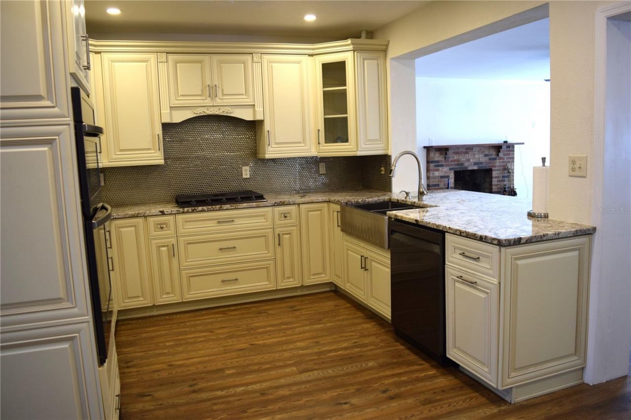 2690 64th Place N, Saint Petersburg, FL 33702 Photo