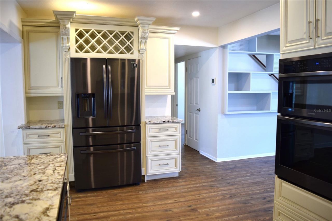 2690 64th Place N, Saint Petersburg, FL 33702 Photo
