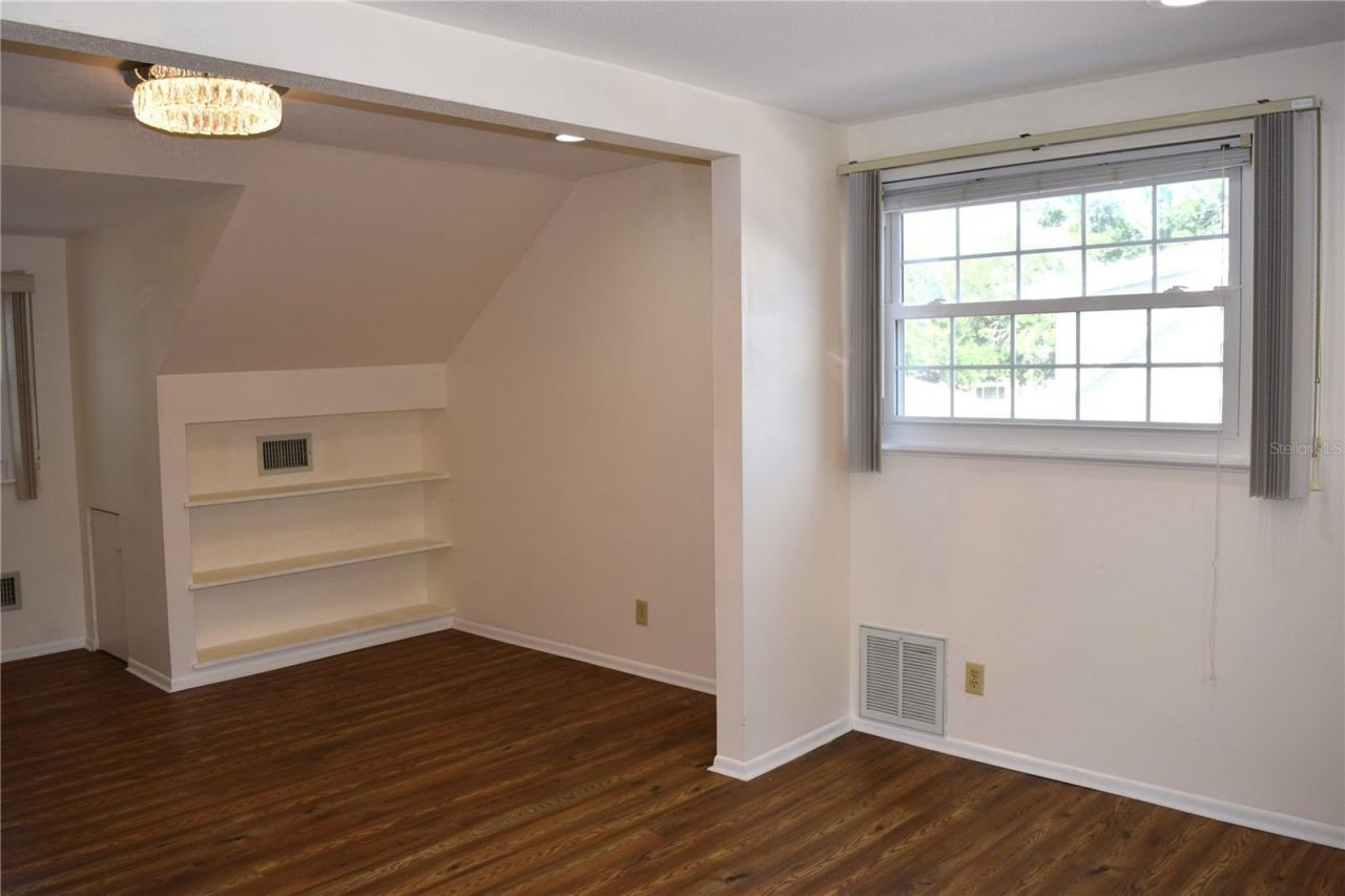 2690 64th Place N, Saint Petersburg, FL 33702 Photo