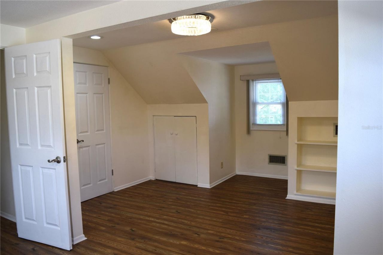 2690 64th Place N, Saint Petersburg, FL 33702 Photo