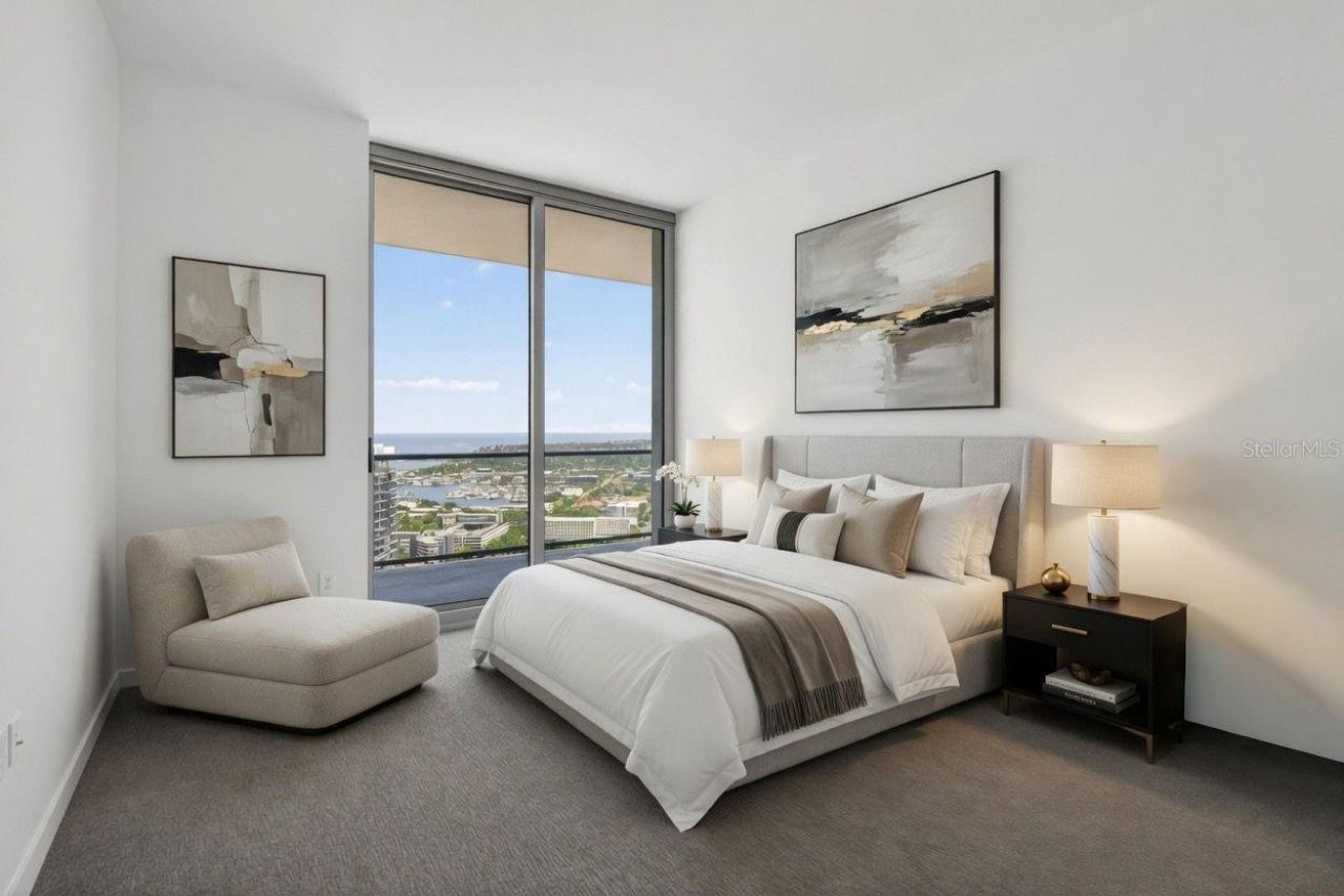400 Central Avenue, Unit 3706, Saint Petersburg, FL 33701 Photo
