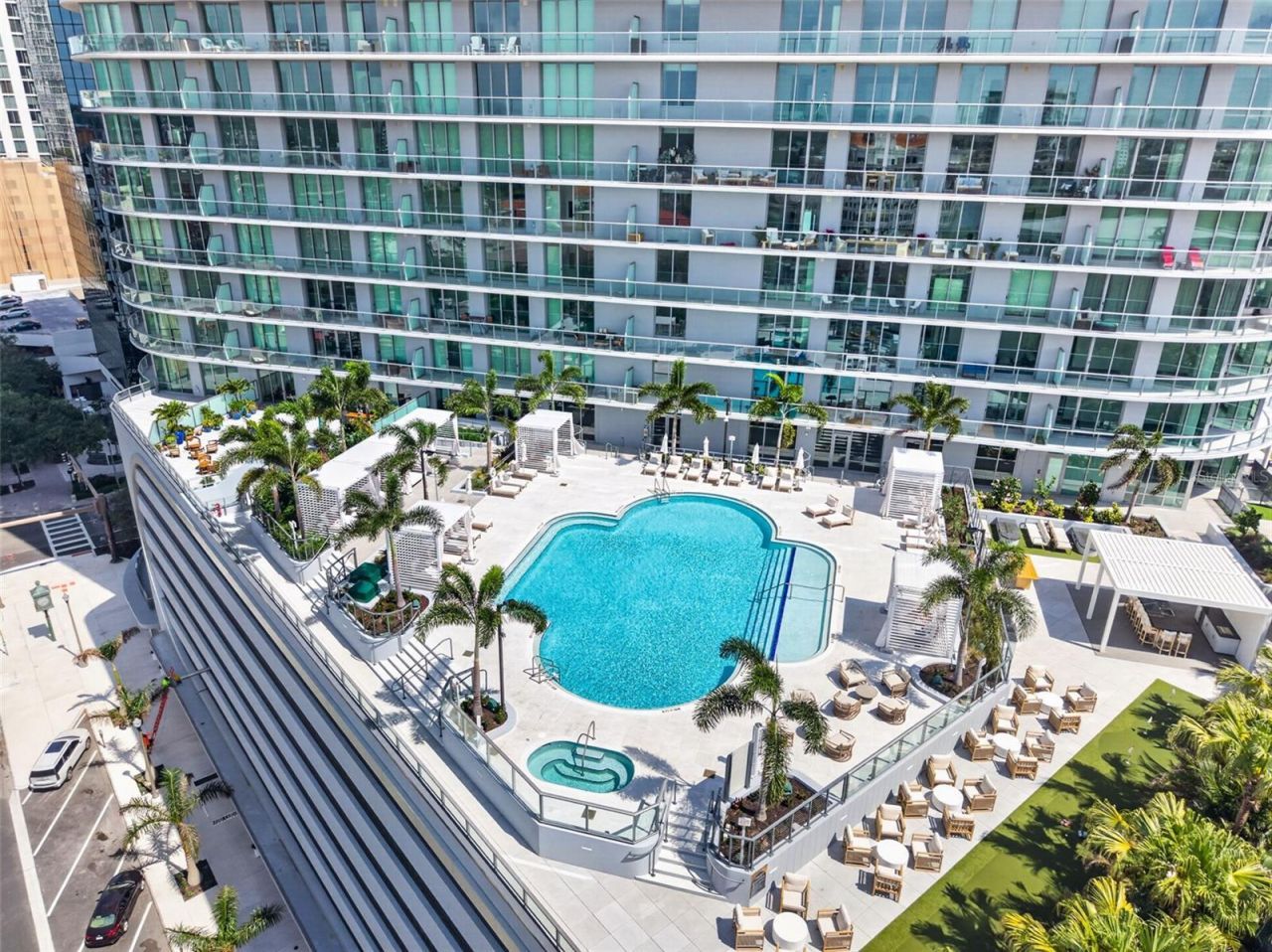 400 Central Avenue, Unit 3706, Saint Petersburg, FL 33701 Photo