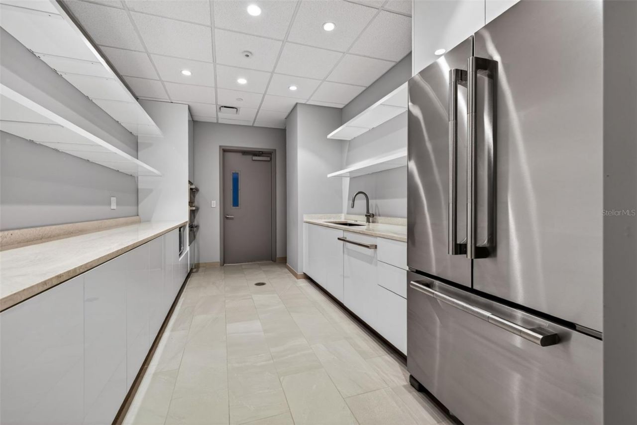 400 Central Avenue, Unit 3706, Saint Petersburg, FL 33701 Photo