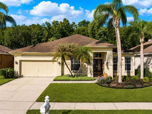 29520 FOREST GLEN DRIVE , WESLEY CHAPEL, FL 33543