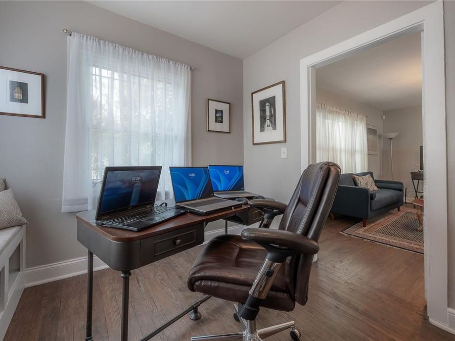Property Image 11