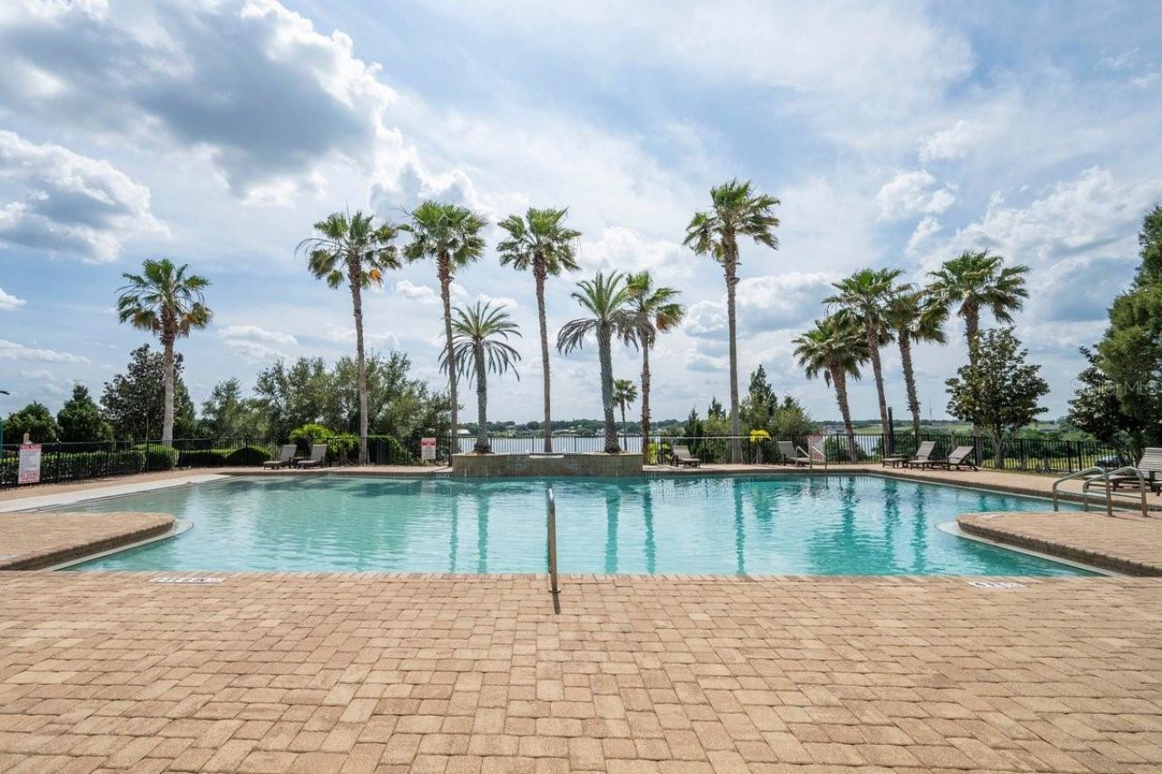 4253 Juliana Lake Drive , Auburndale, FL 33823 Photo