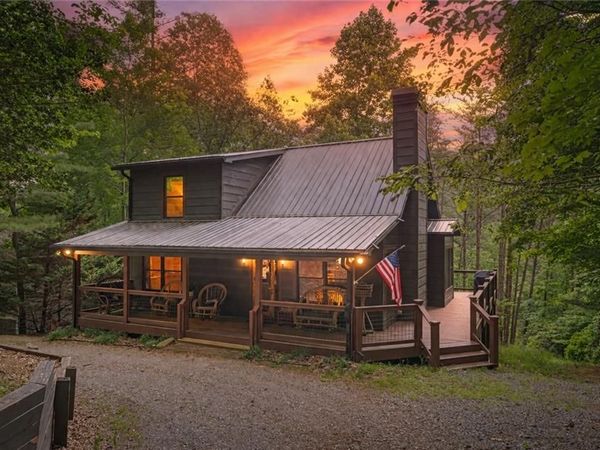 60 Clubhouse Court , Ellijay, GA 30536