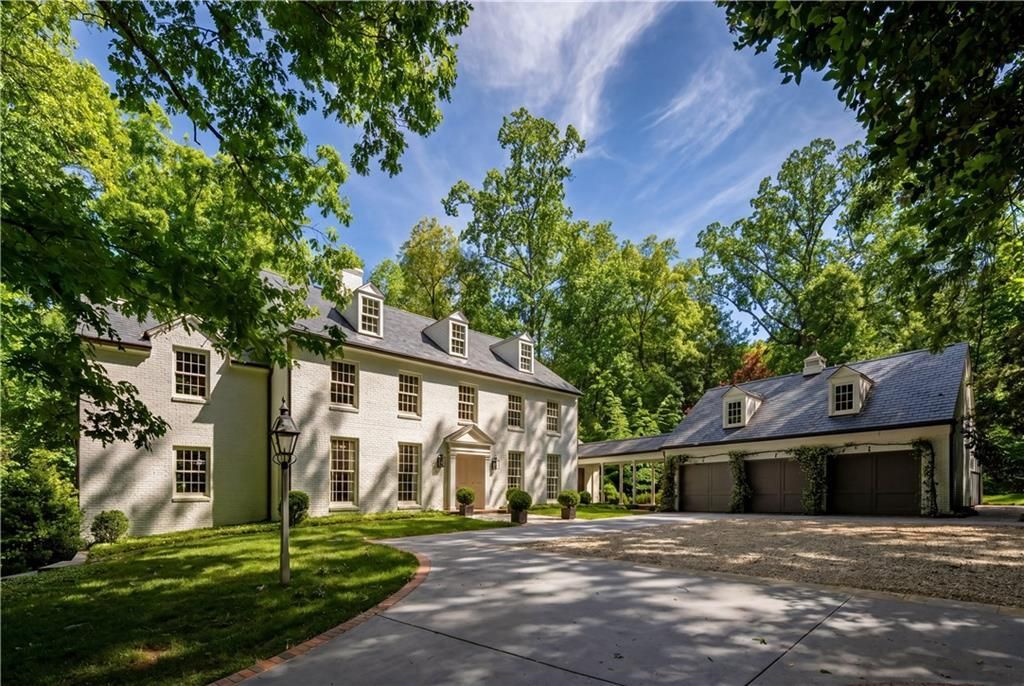 3875 Tuxedo Road Nw, Atlanta, GA 30342 Main Photo