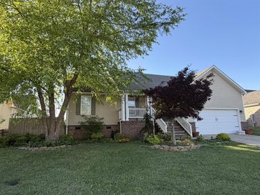 1136 Angelica Street , Bowling Green, KY 42104