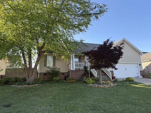1136 Angelica Street , Bowling Green, KY 42104
