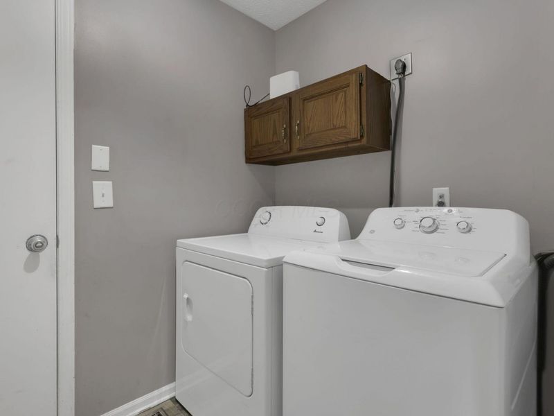 8967 Holquest Drive, Lewis Center, OH 43035 Photo 18