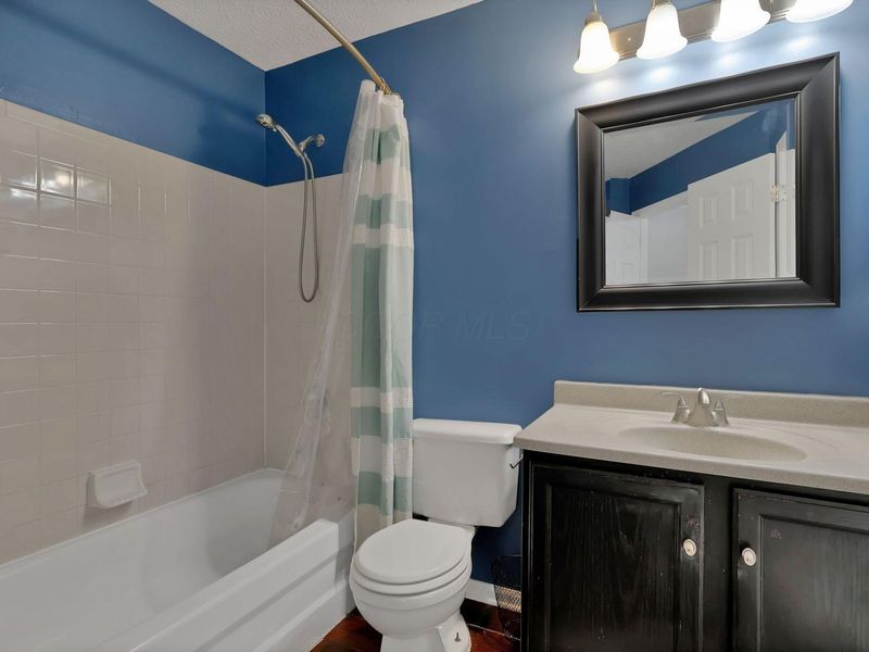 8967 Holquest Drive, Lewis Center, OH 43035 Photo 22