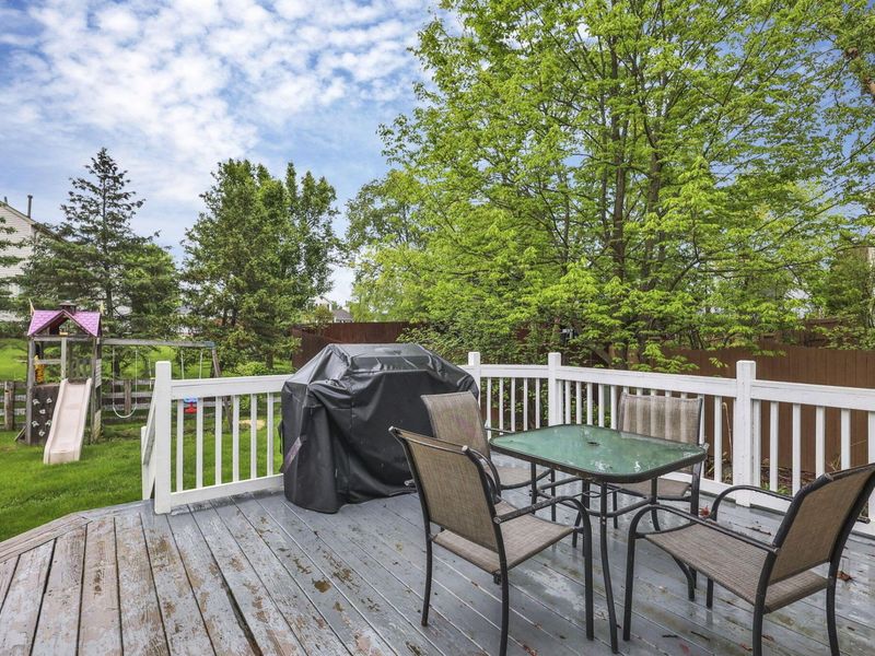 8967 Holquest Drive, Lewis Center, OH 43035 Photo 36