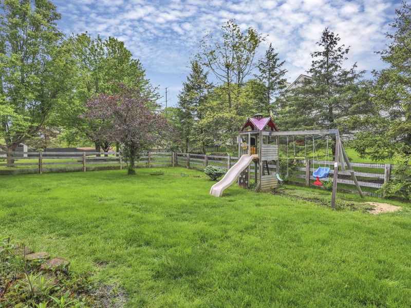 8967 Holquest Drive, Lewis Center, OH 43035 Photo 44