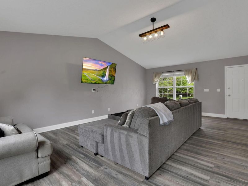 8967 Holquest Drive, Lewis Center, OH 43035 Photo 8